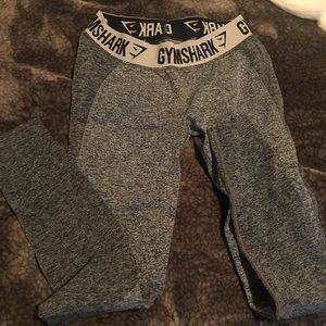 Gym shark work out leggings